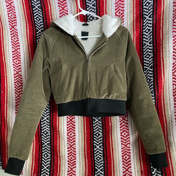 Twenty Jackets & Blazers - Twenty Montreal Crop Sherpa Hoodie